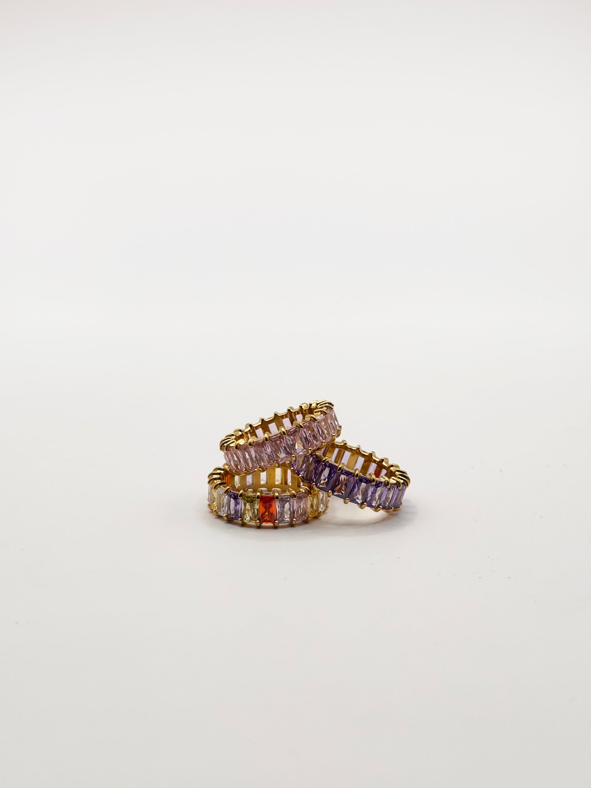 Anillo Zuri