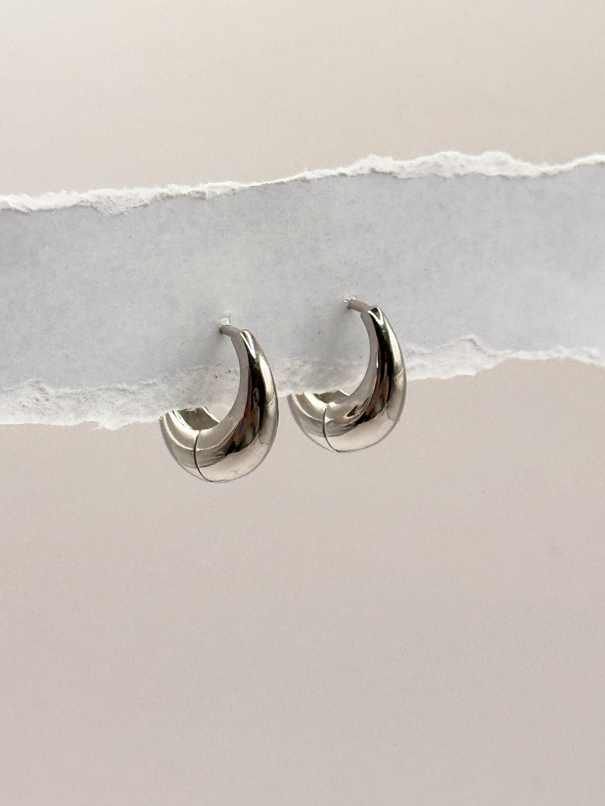 Aretes Olina