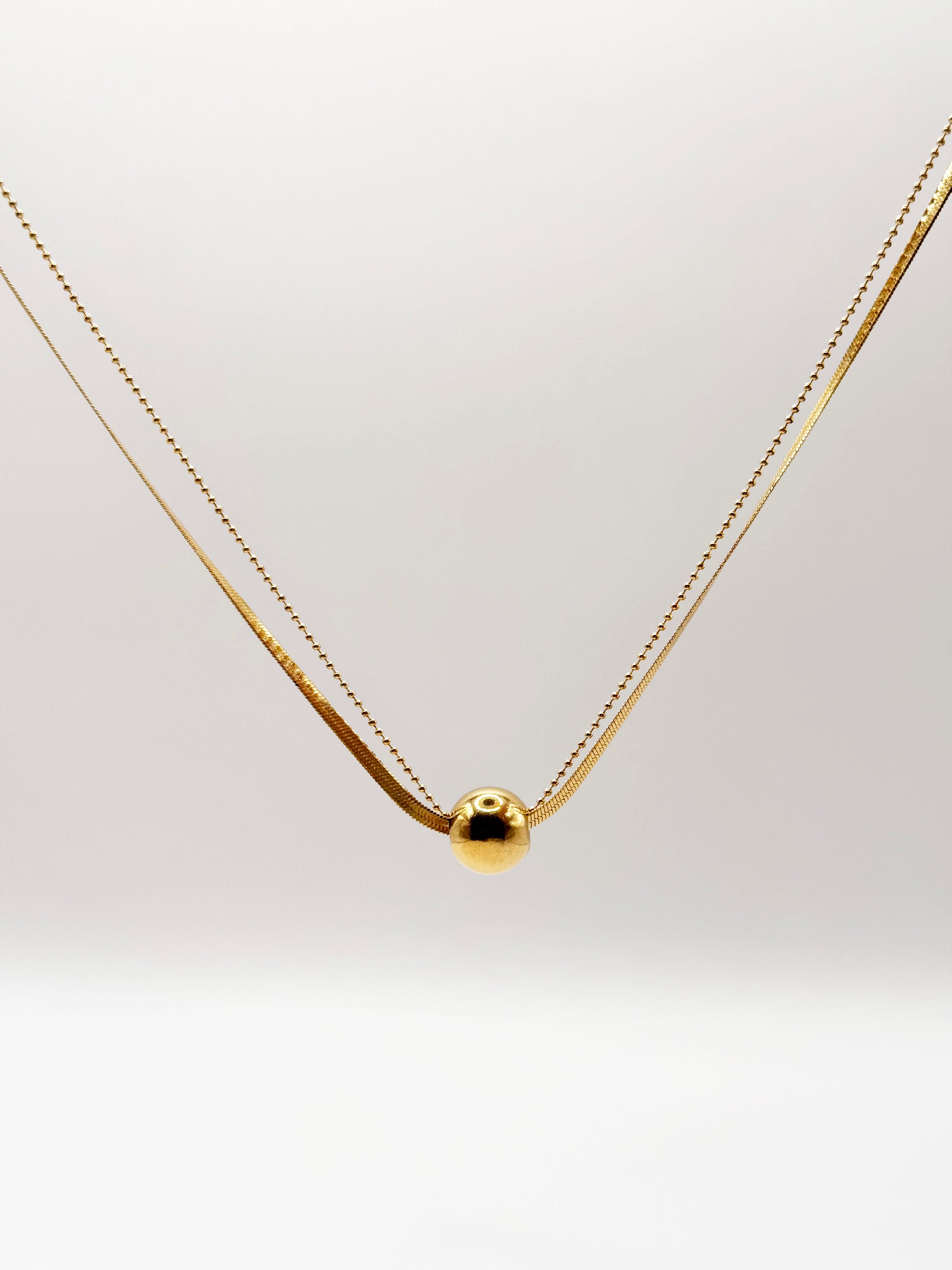 Collar Emas