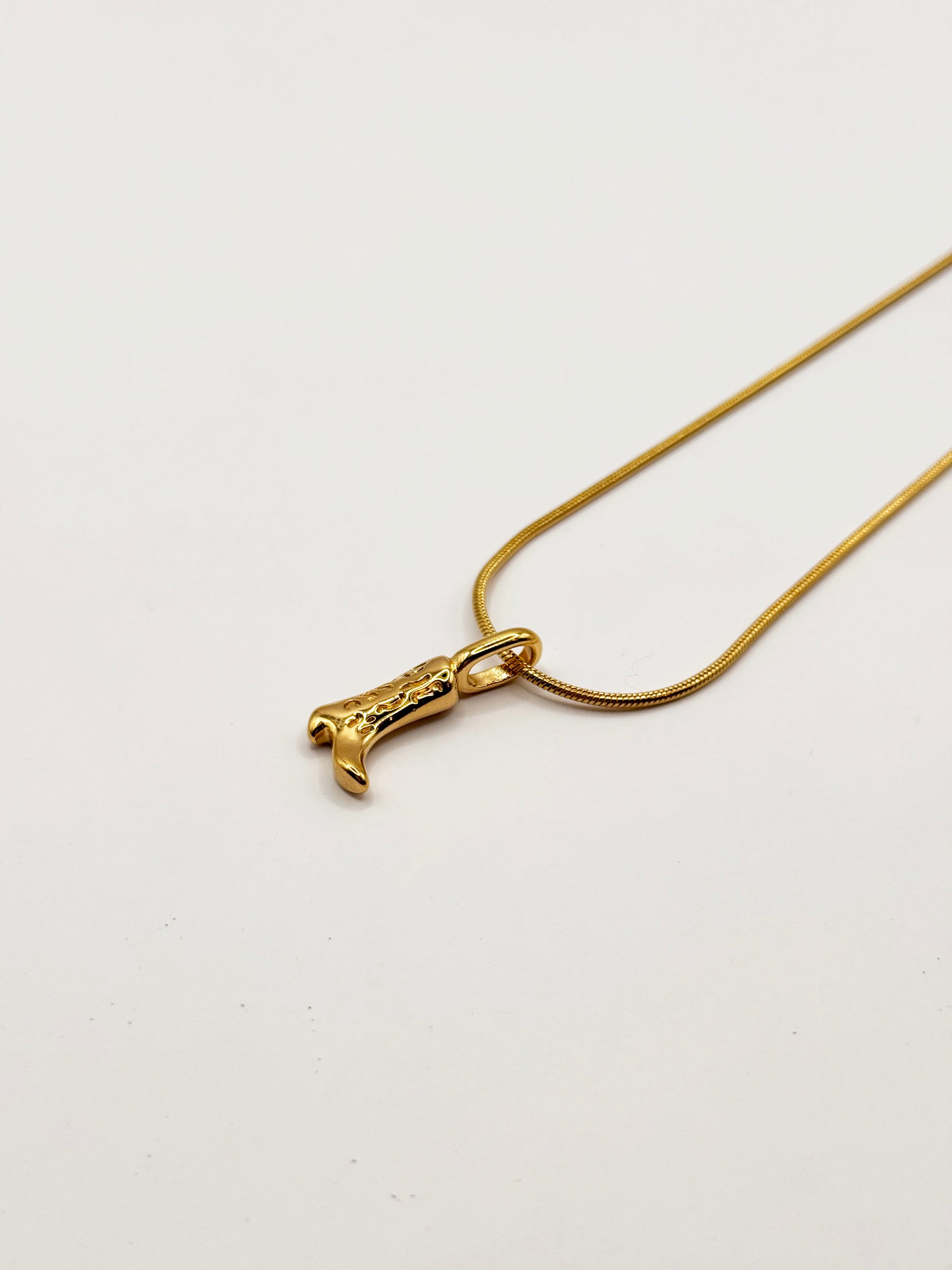 Collar Saray